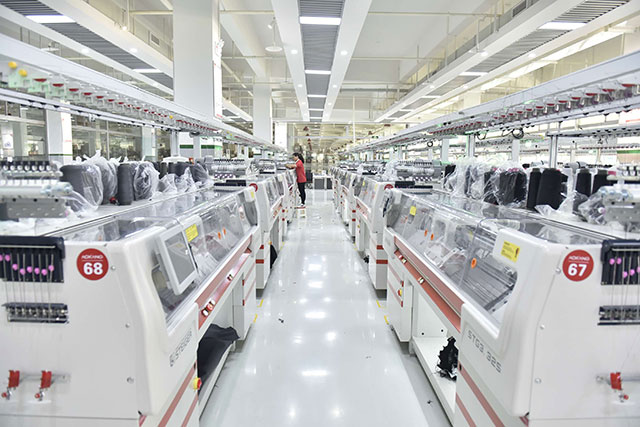 1614127258749076836.jpg 尊龙凯时飞织车间2.jpg