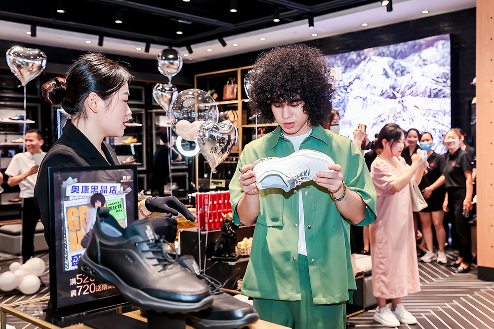 1694145674692028612.jpg 5.jpg